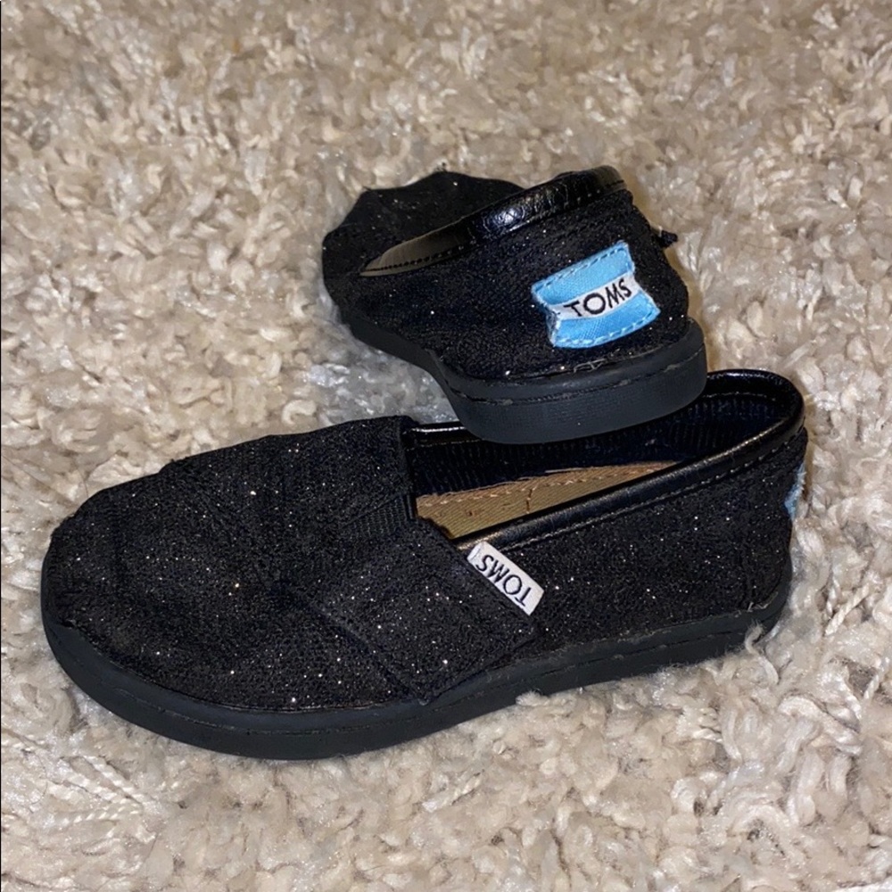 Size 6 Toddler Toms